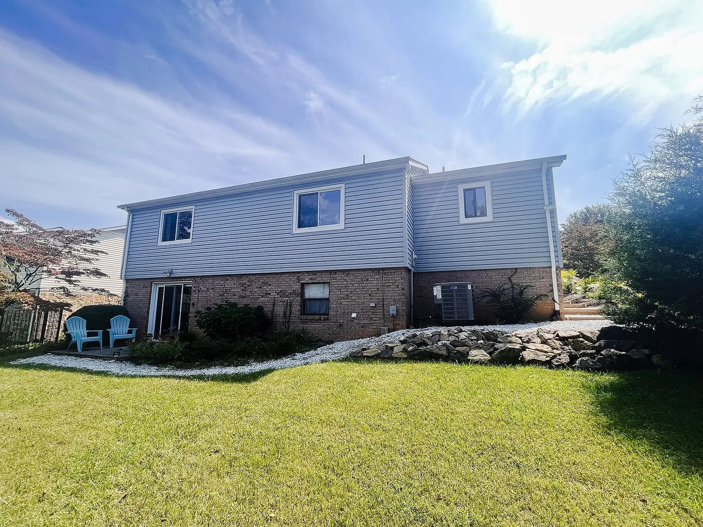 3 Bedroom, 2 Bath House in Woodbine w/walking trail access — Photo 2