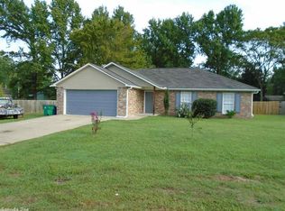 18 Center Rd, Mayflower, AR 72106