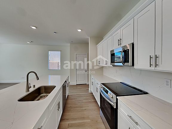 5th image of 265 Austin Bellerose Pl