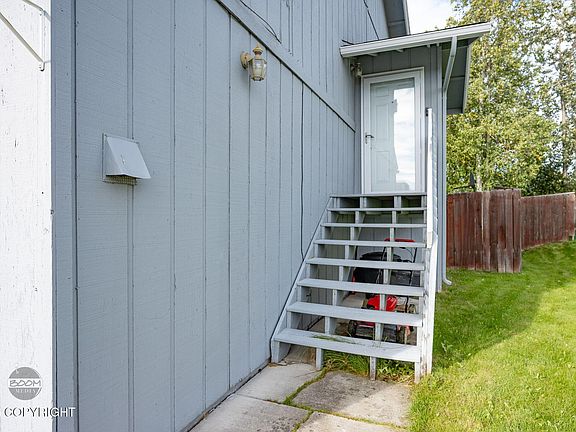 2nd image of 1917 E 58th Ave