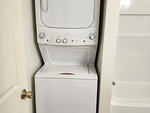2nd image of 20 S Boulder Cir APT 2212