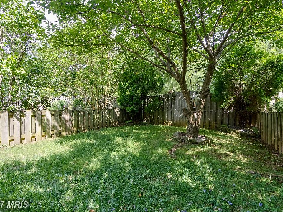 2nd image of 2135 Brecken Dell Ct