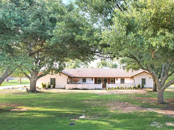 2001 Cartwright Dr, Sachse, TX 75048