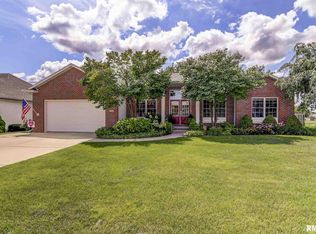 1400 Old Crows Way, Springfield, IL 62712