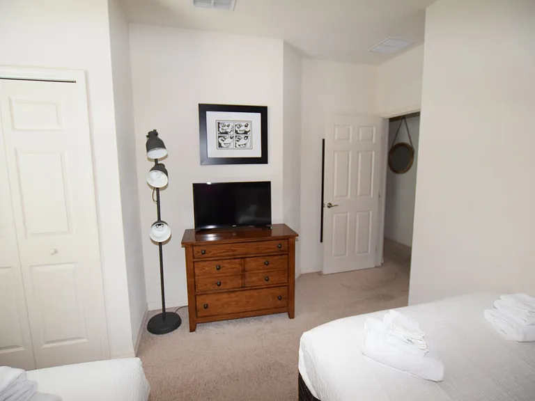 3222 Wish Ave — Photo 21