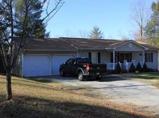 2040 Dugspur Rd, Callaway, VA 24067