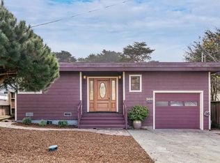 360 Paloma Ave, Pacifica, CA 94044