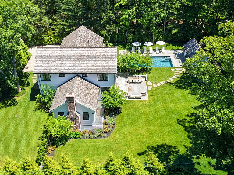 41 Montauk Ave — Photo 35