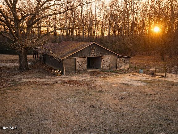 4th image of 16487 Saint Johns Church Road