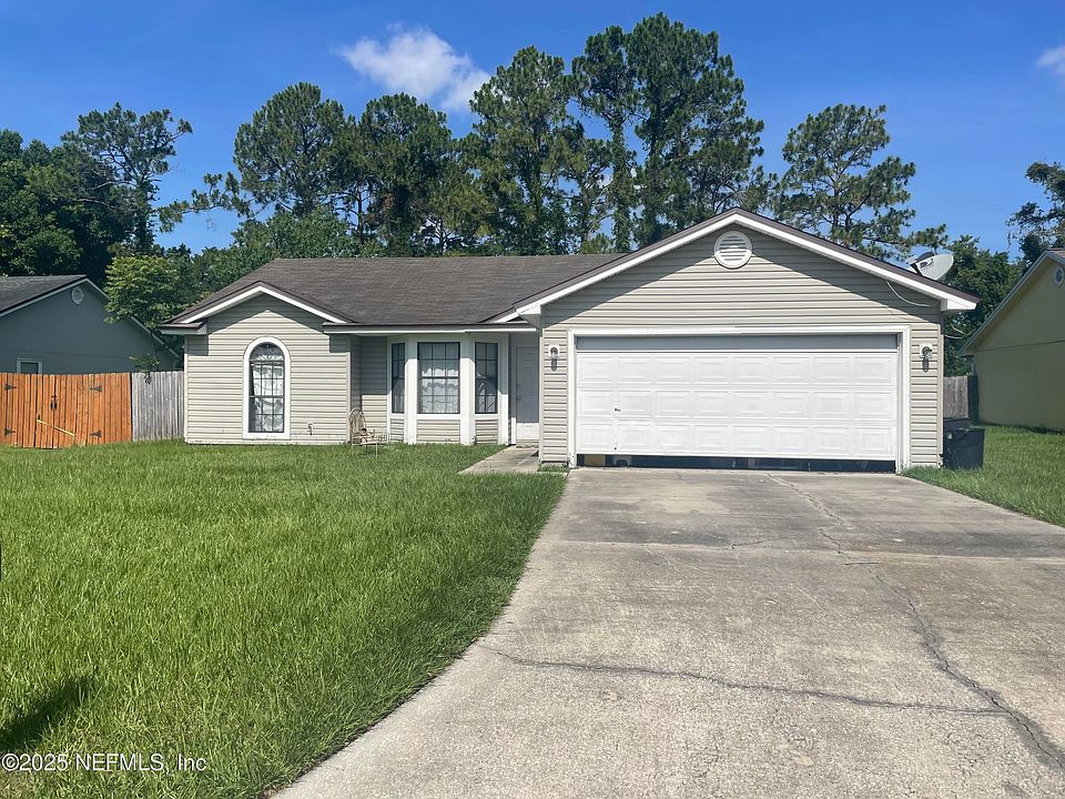 1st image of 8118 PINEVERDE Lane