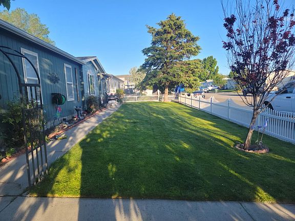 2nd image of 1712 Stoneridge Dr