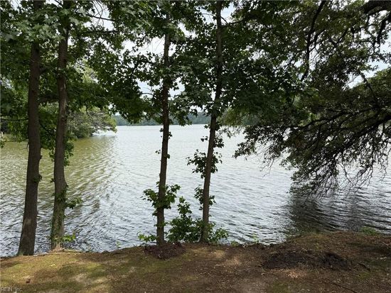 2103 Pier Point Pl, Virginia Beach, VA 23455
