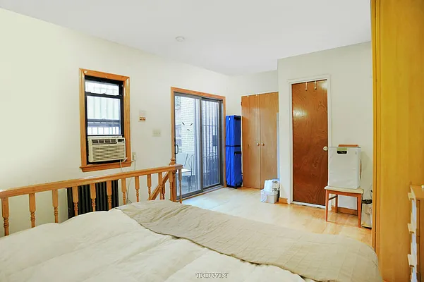 Rented by Town Residential | media 15