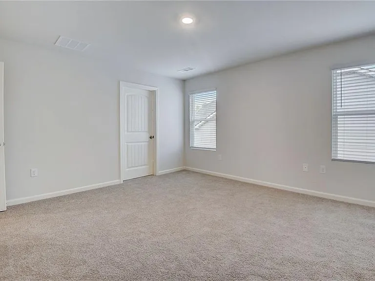 88 Shadwood Pl — Photo 11
