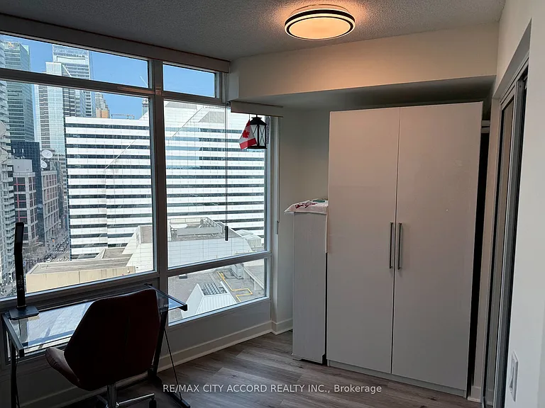 361 Front St W #2102 — Photo 6