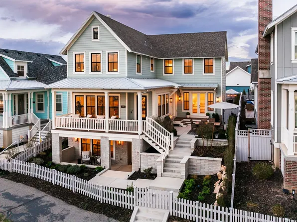 10962 S Paddle Board Way W, South Jordan, UT 84009