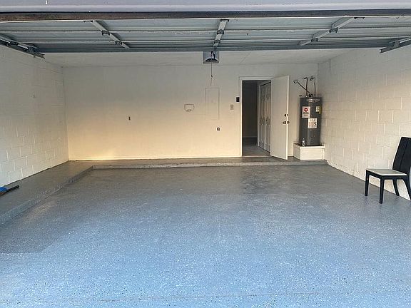 2 car garage- new gas heater