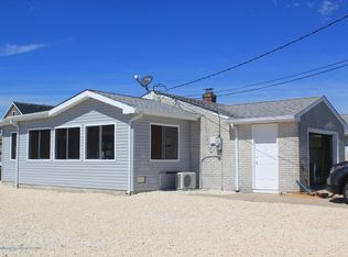 20 Jolly Roger Way, Waretown, NJ 08758