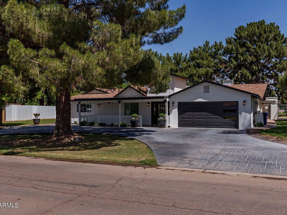 1st image of 10304 W Catalina Dr
