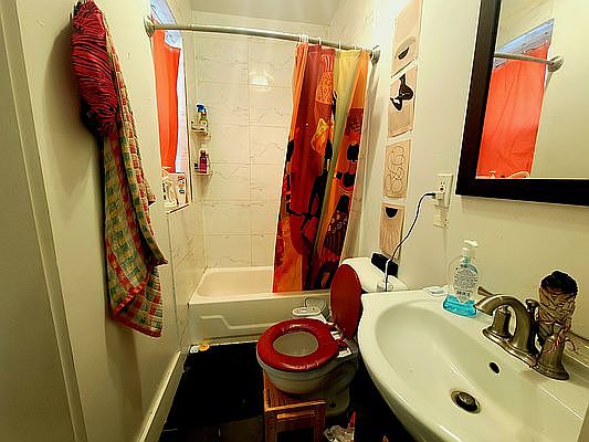 4th image of 844 Flatbush Ave APT 4A