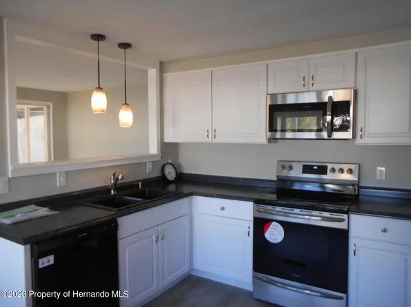 7207 Fitzpatrick Ave, Brooksville, FL 34613