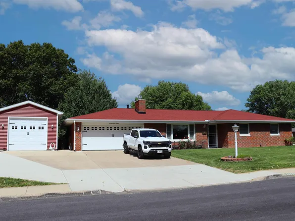 4701 W Wanda Ave, Peoria, IL 61607