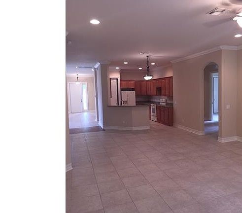 5th image of 3035 Lake Butler Ct