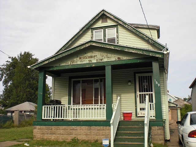 1st image of 169 Courtland Ave