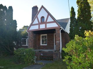 18806 Mohawk Ave, Cleveland, OH 44119