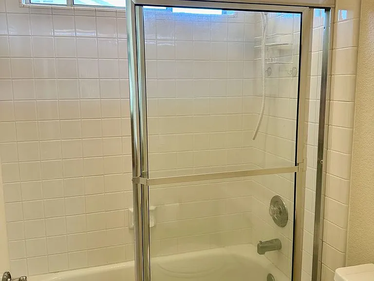 5155 Avenida De La Plata — Photo 20