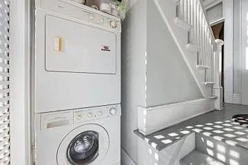 536 Hawthorne Ln — Photo 72