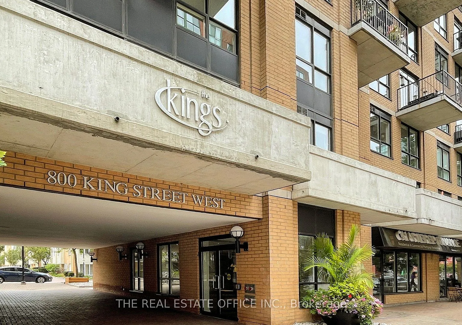 2 bed, $3,100 — Photo 2