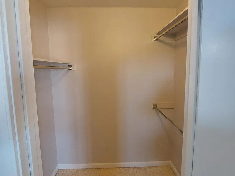 13204 W Hyacinth Dr — Photo 16
