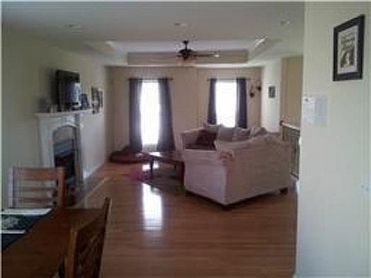 2nd image of 920 Excalibur Dr