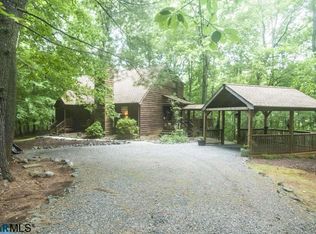 370 Rays Ford Cir, Earlysville, VA
