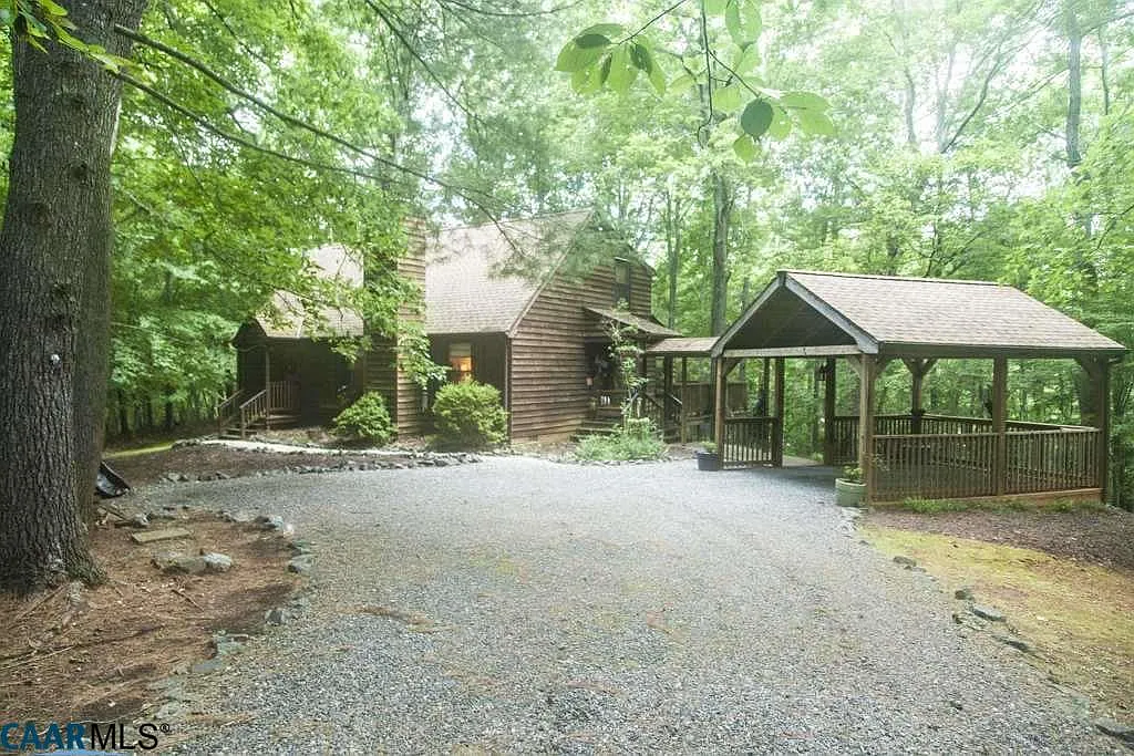 370 Rays Ford Cir photo 1