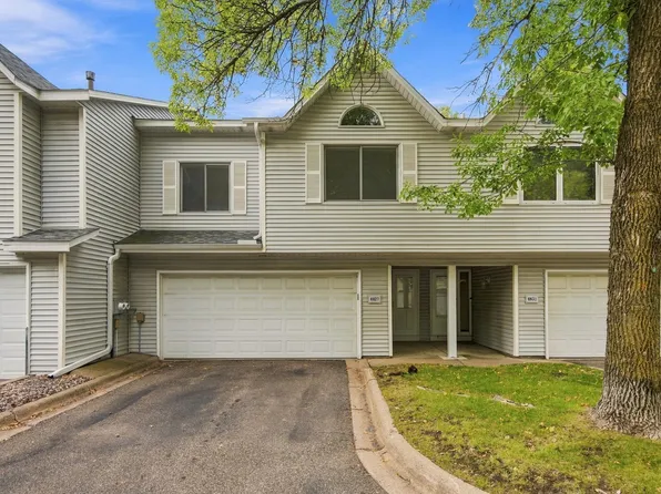 8827 Norway St NW, Coon Rapids, MN 55433