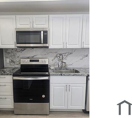 1st image of 2561 N 18th St #1