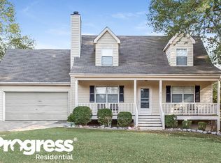 692 Jockey Ln, Auburn, GA 30011