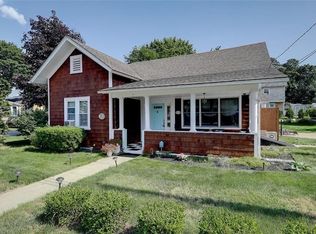 20 Greene Ave, Barrington, RI 02806