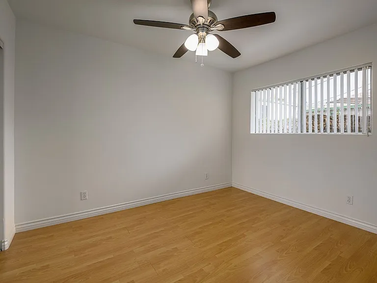4000 Sequoia St — Photo 17