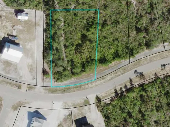 267 Ridgecrest Pkwy, Eastpoint, FL 32328