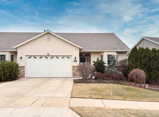 1442 Brady Ln, Rockford, IL 61108