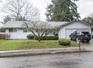 9275 SW Apache Dr, Tualatin, OR 97062