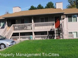 1209 S Olympia Pl APT C, Kennewick, WA 99337