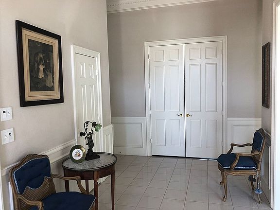 4th image of 4411 Hollow Oak Dr