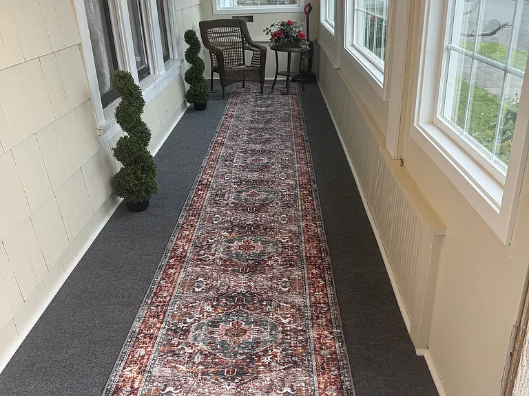 105 Grant St — Photo 1