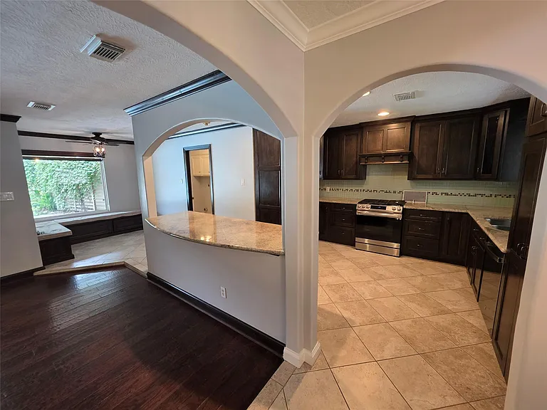 16806 Sandypine Cir — Photo 15