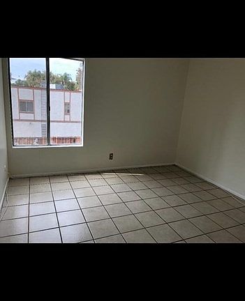 4th image of 5700 Etiwanda Ave Unit 222