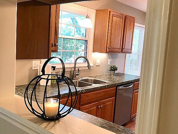 Pass through into kitchen
